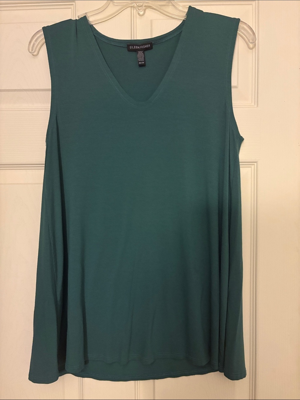 EILEEN FISHER Teal V-Neck Sleeveless Tank